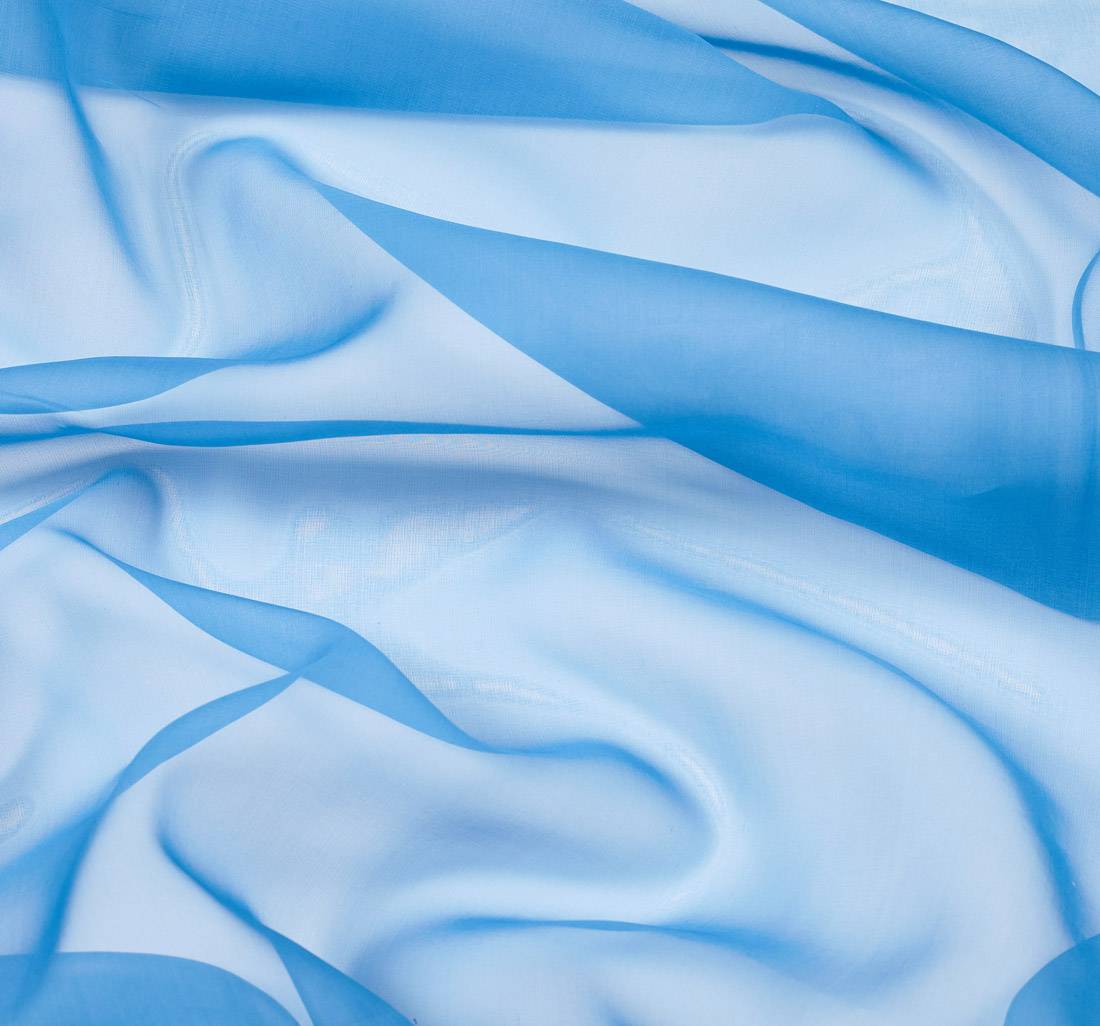 Органза шелковая. Цвет голубой в наличии