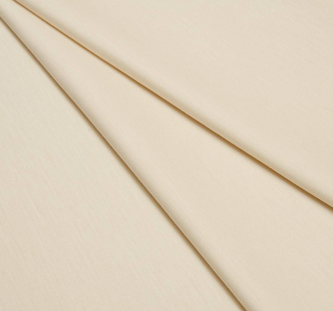 Шерстяной трикотаж в наличии